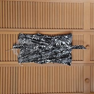 White House Black Market black and white reversible sleeveless wrap top.